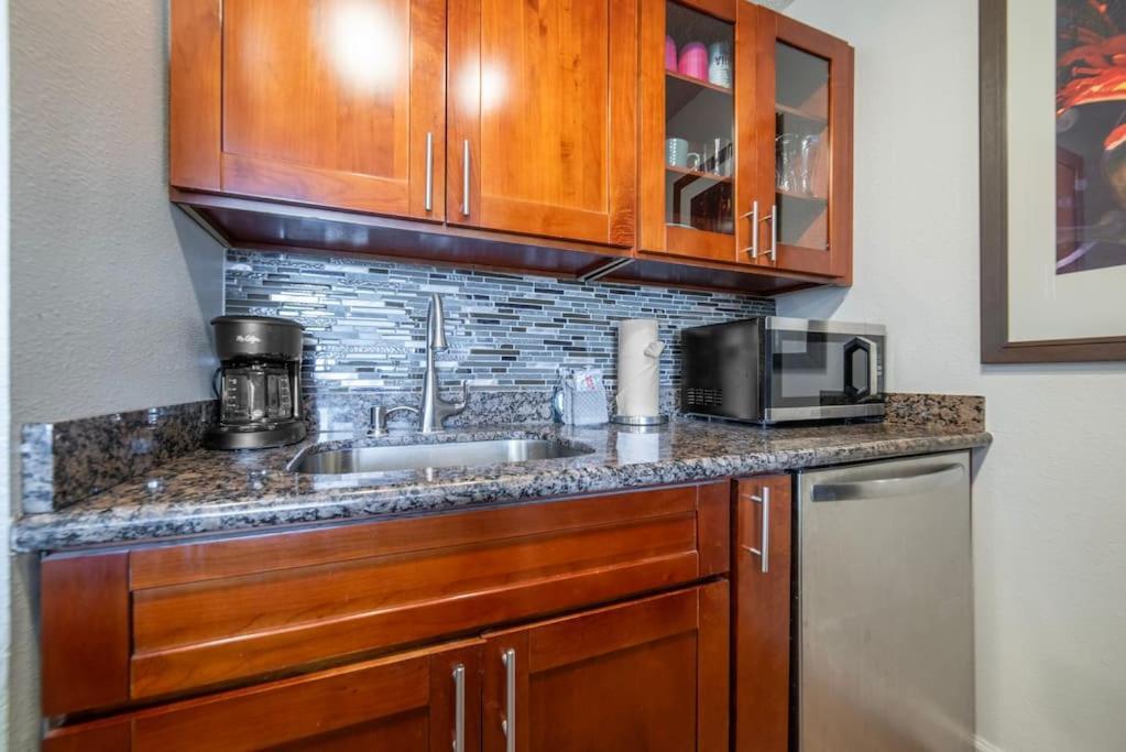 Stunning Maui Direct Ocean Front On The Beach, Walk To Beach From Condo, Watch Turtles, Whales, Ac In All Rooms Ocean View Pool And Spa Wailuku Esterno foto