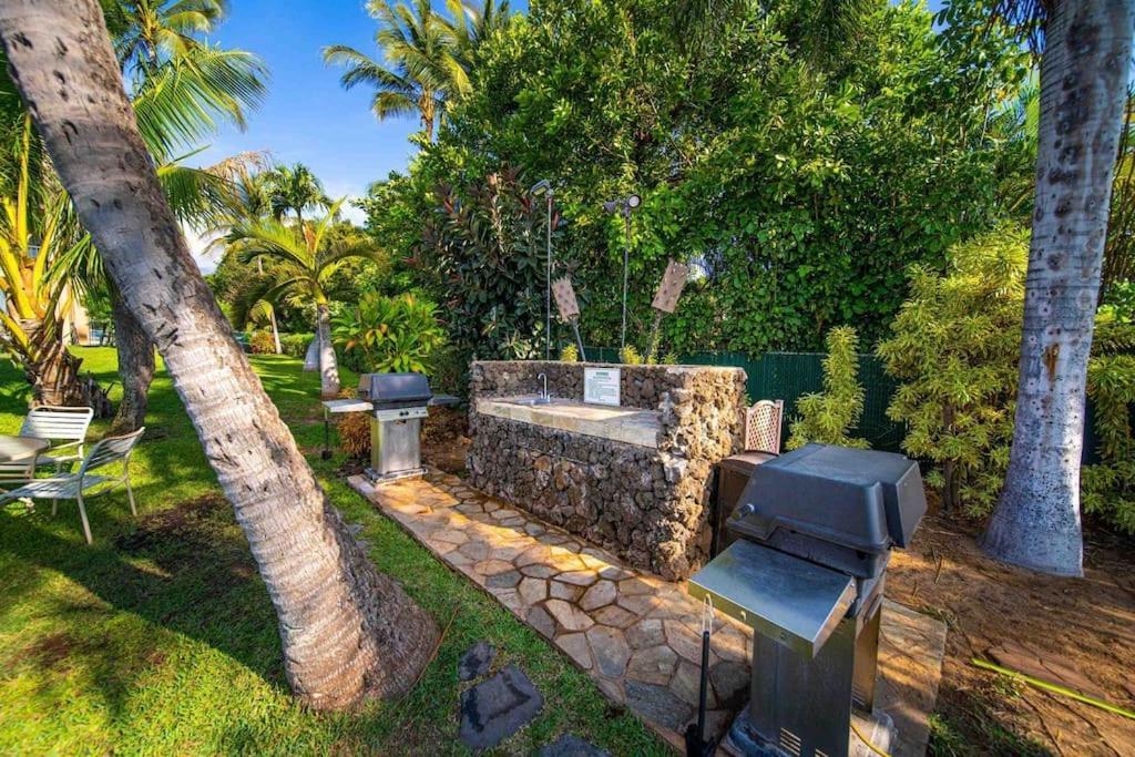 Stunning Maui Direct Ocean Front On The Beach, Walk To Beach From Condo, Watch Turtles, Whales, Ac In All Rooms Ocean View Pool And Spa Wailuku Esterno foto
