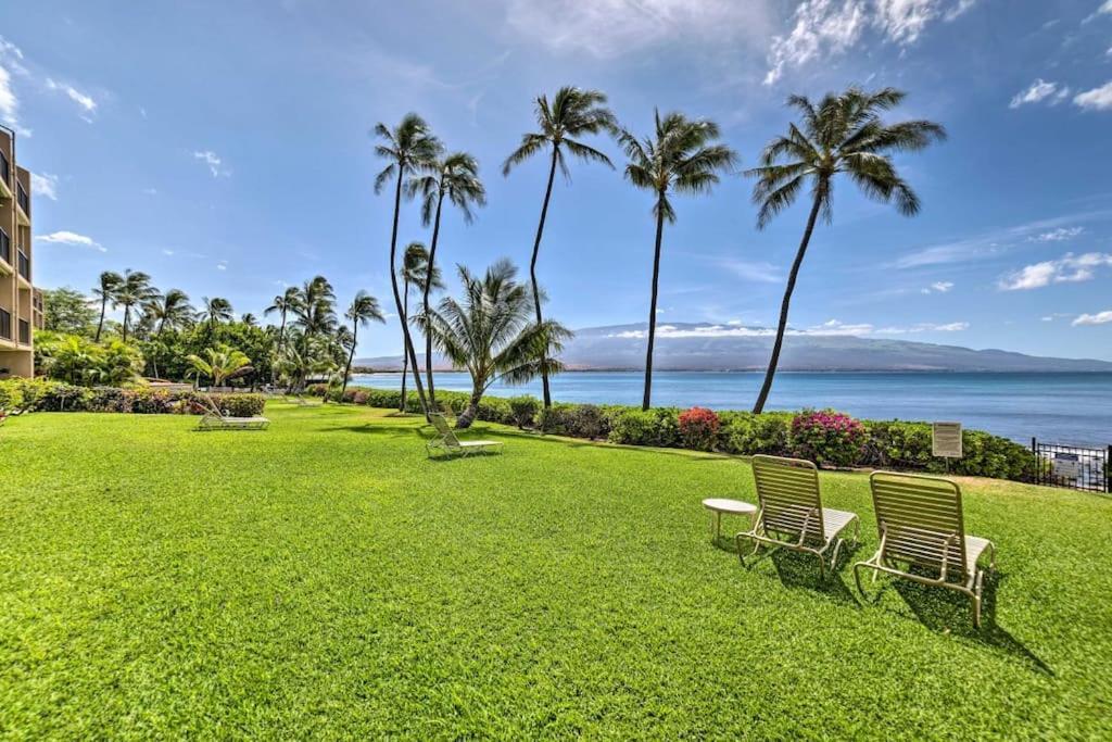 Stunning Maui Direct Ocean Front On The Beach, Walk To Beach From Condo, Watch Turtles, Whales, Ac In All Rooms Ocean View Pool And Spa Wailuku Esterno foto