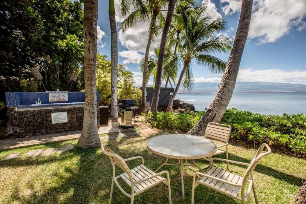 Stunning Maui Direct Ocean Front On The Beach, Walk To Beach From Condo, Watch Turtles, Whales, Ac In All Rooms Ocean View Pool And Spa Wailuku Esterno foto